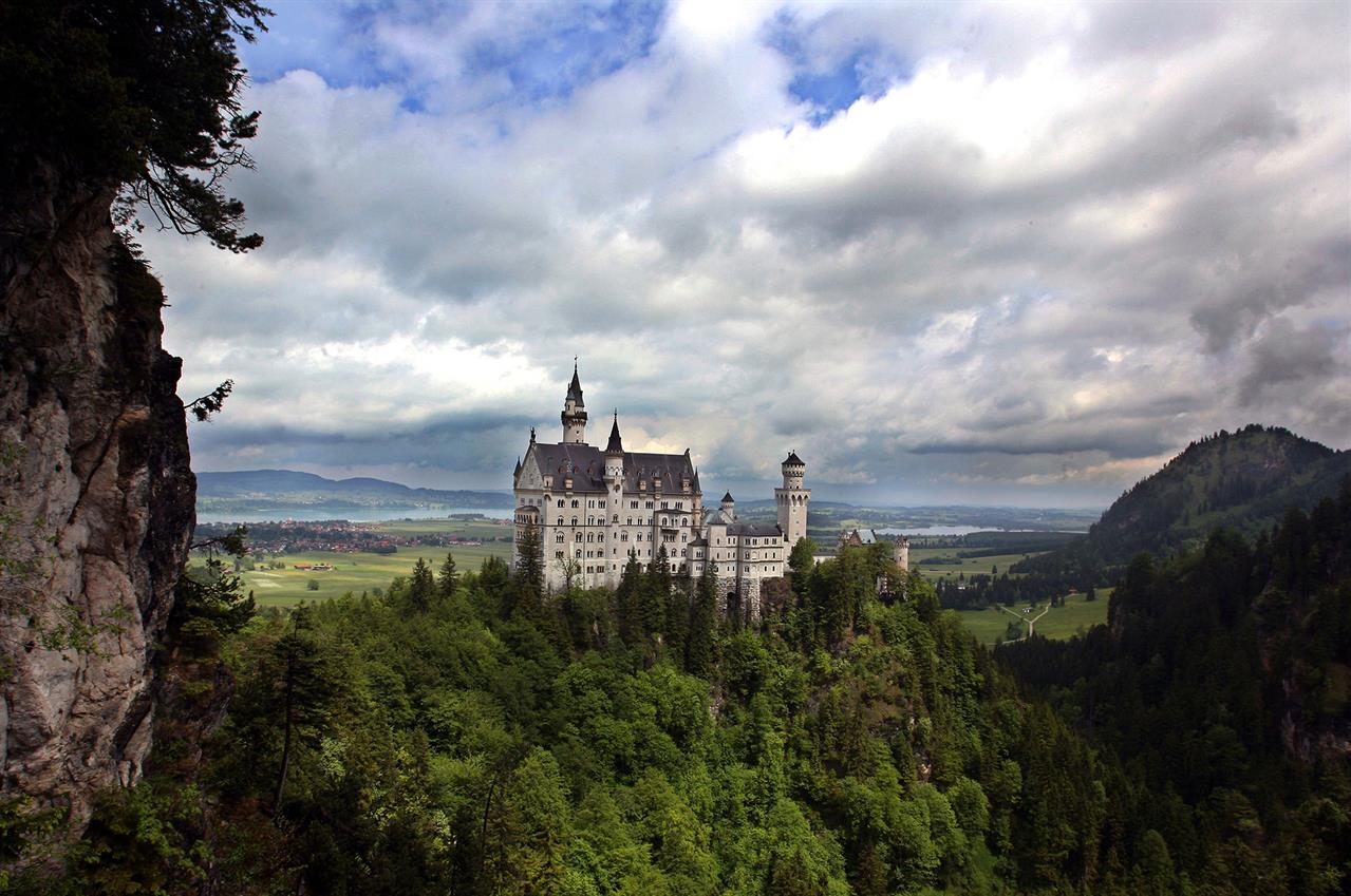 Lichtblicke über Schloss Neuschwanstein Lichtblicke über Schloss Neuschwanstein